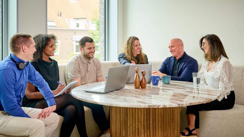 Collega's van Focus Engineering samen aan het werk